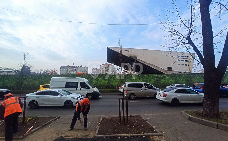 Сдаю 1 этаж 1 линия с ремонтом, 58 м² трафик фото