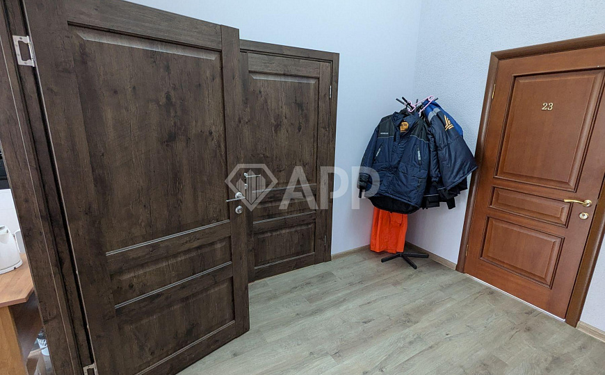 Сдаю офисное помещение, 168 м² фото