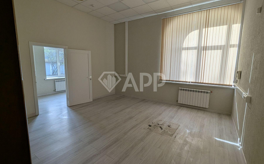 Сдаю офисное помещение, 168 м² фото