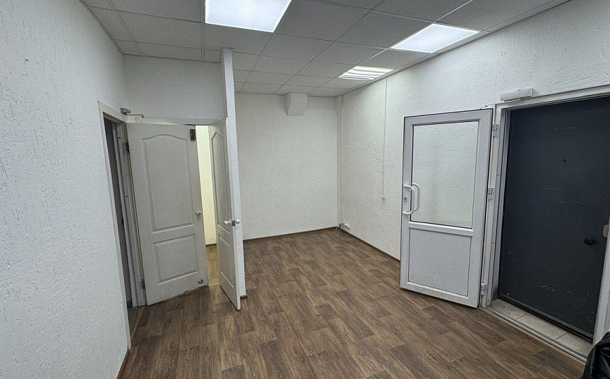 Продам офисное помещение в БЦ, 52,1 м² фото