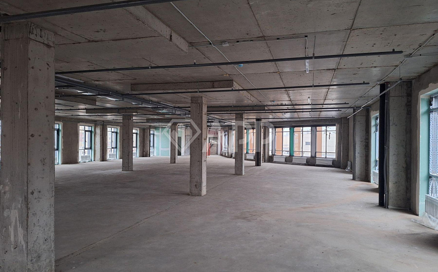 Сдам помещение в новом бизнес центре, 500 м² фото