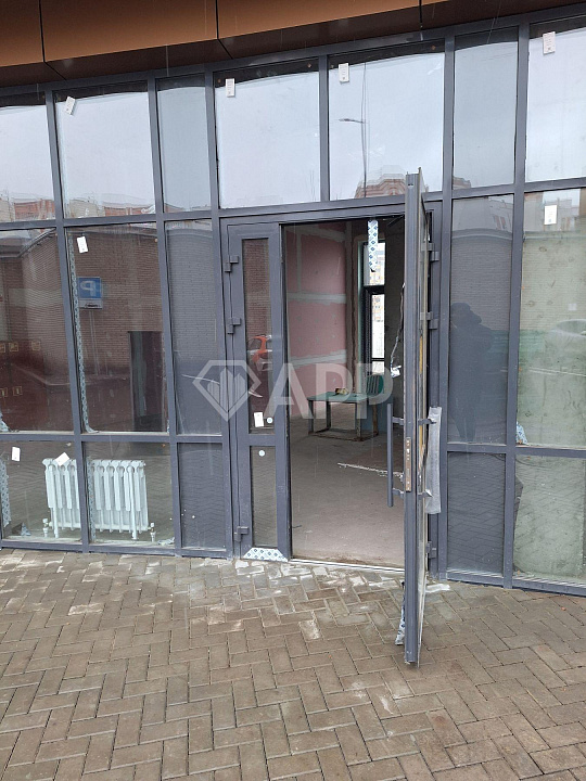 Сдам помещение в новом бизнес центре, 500 м² фото