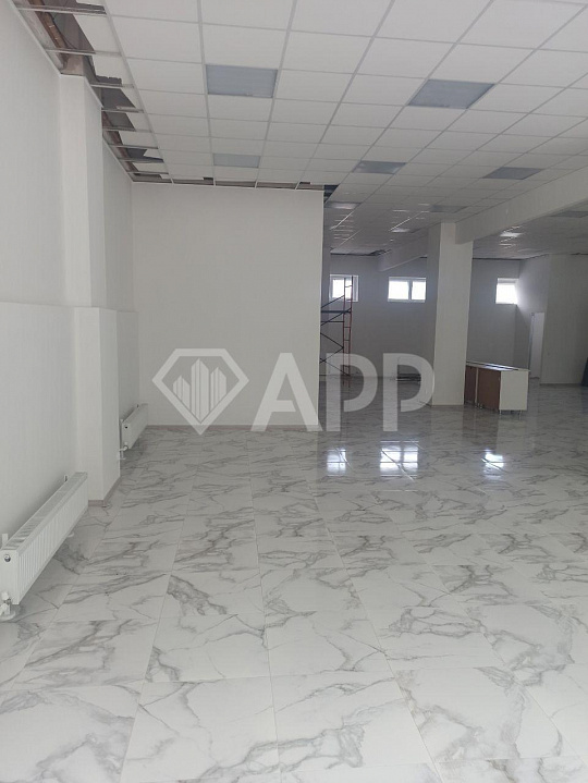 Сдаю торговое помещение, 80 м² фото