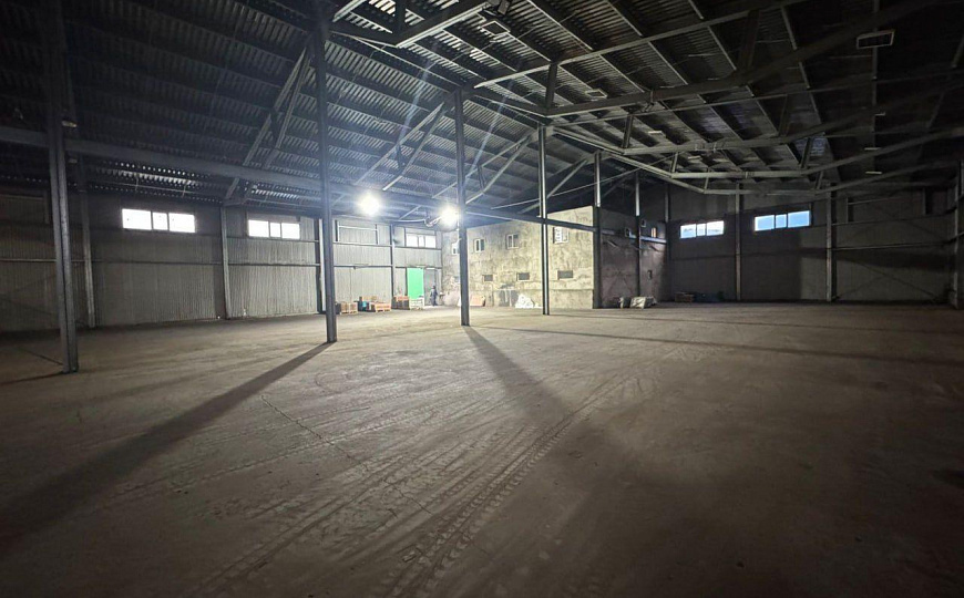 Сдам складское помещение,1200м2 фото