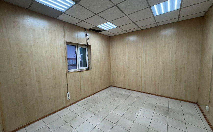 Сдам складское помещение,1200м2 фото