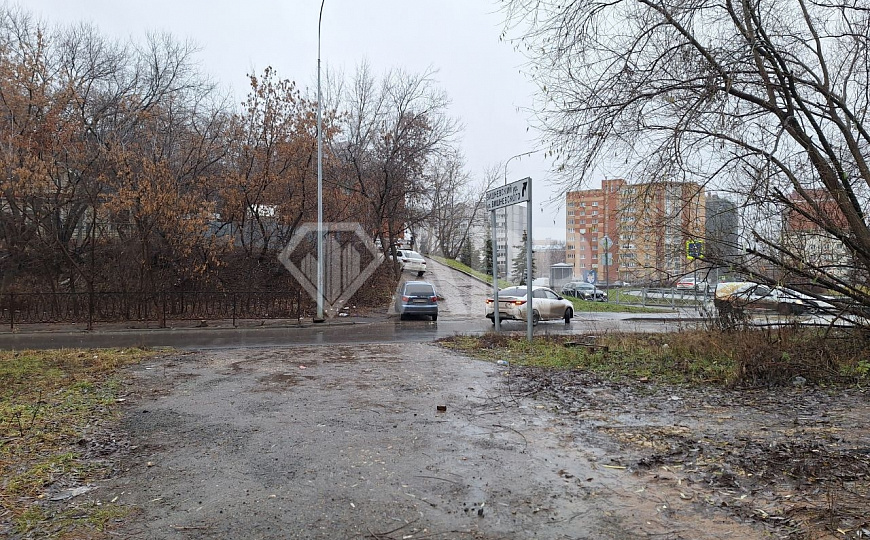 Сдам земельный участок в центре, 6,5соток. фото