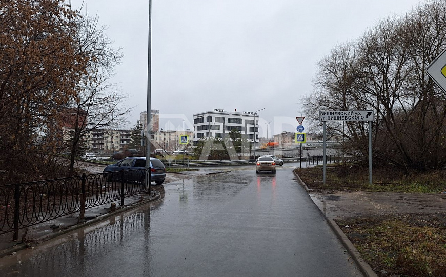 Сдам земельный участок в центре, 6,5соток. фото