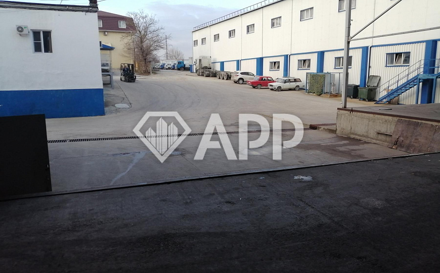 Продаю складской комплекс площадью 7 000 м² фото