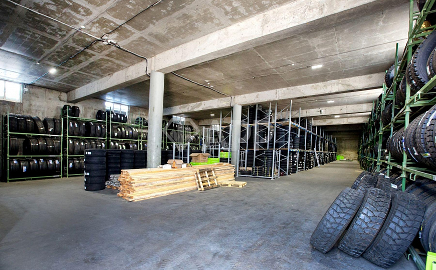 Продаю складской комплекс площадью 7 000 м² фото