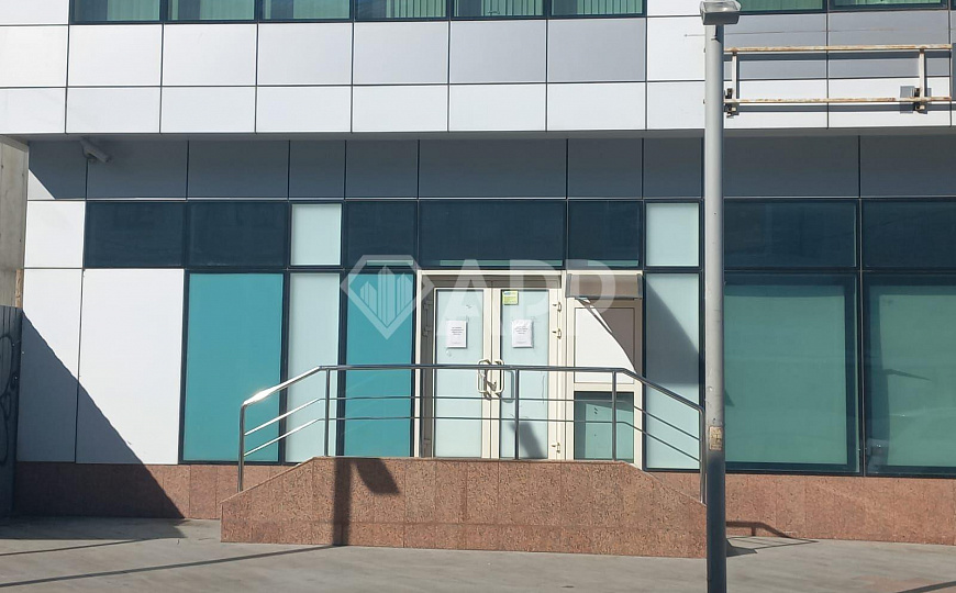 Сдаю помещение центр с ремонтом, 408 м² фото