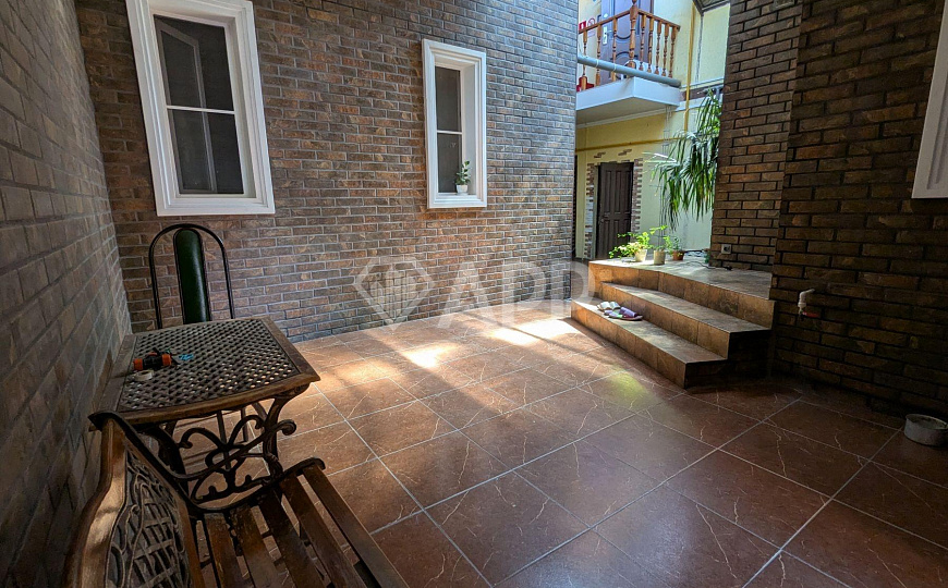 Продам гостиница, 368,8 м² фото