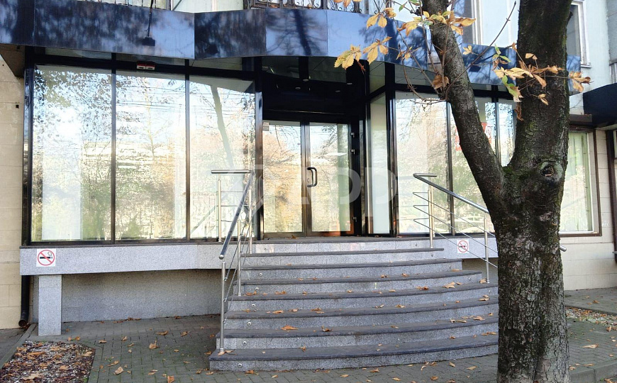 Сдаю 1 этаж 1 линия с ремонтом, 110 м²  фото