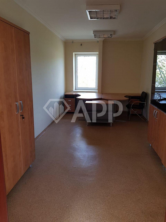 Сдам здание, 3 этажа 794м2 фото