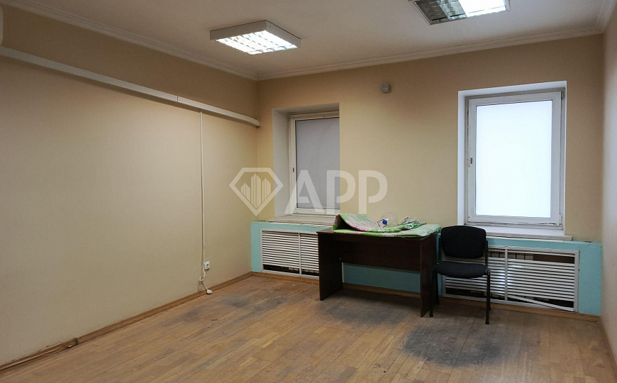 Сдам здание, 3 этажа 794м2 фото