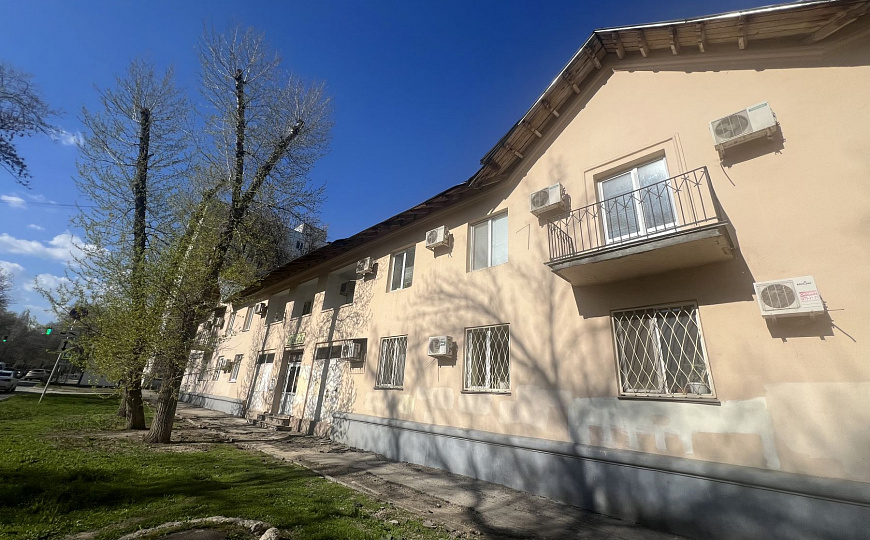 Офисное здание, 1000 м2 фото