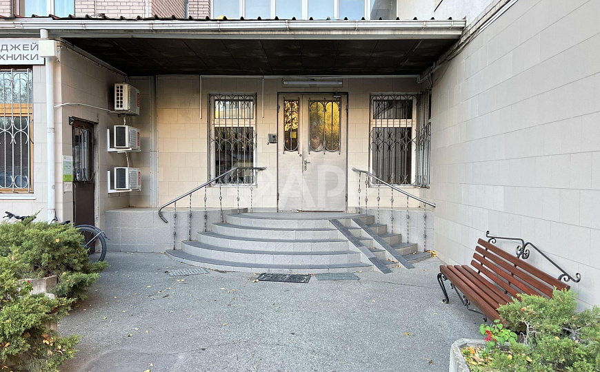 Продаю коммерческое помещение с ремонтом в районе Авроры, 175 м² фото