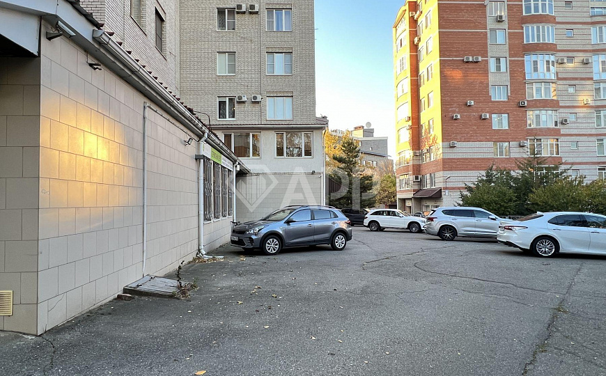 Продаю коммерческое помещение с ремонтом в районе Авроры, 175 м² фото