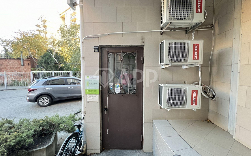 Продаю коммерческое помещение с ремонтом в районе Авроры, 175 м² фото