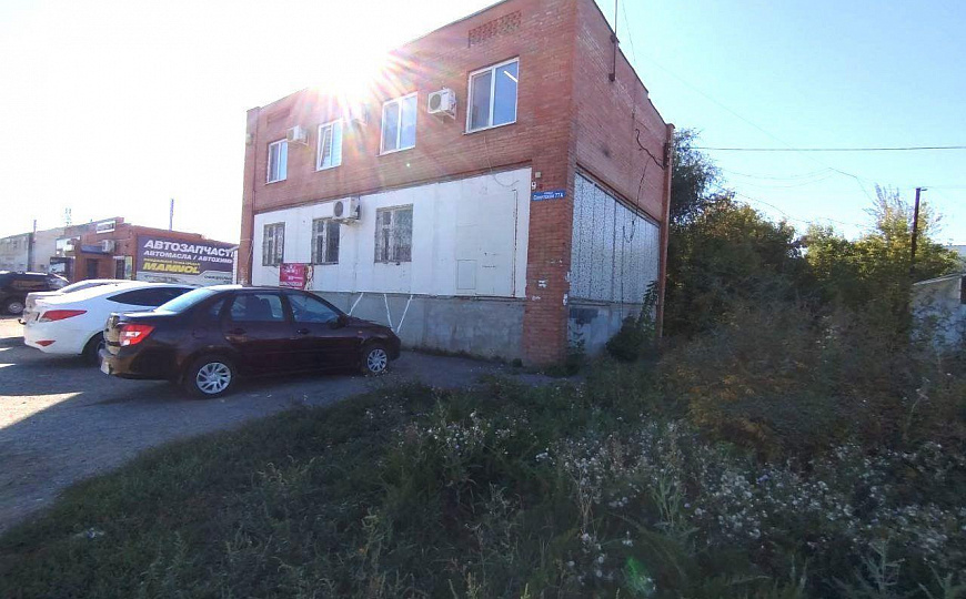 Помещения под магазин, офис 80 м2 фото