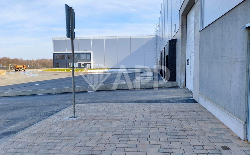 Продажа нового склада класс А на Новорязанском шоссе. Рядом с трассой. Новый склад 20 575 кв.м. Шаг  фото