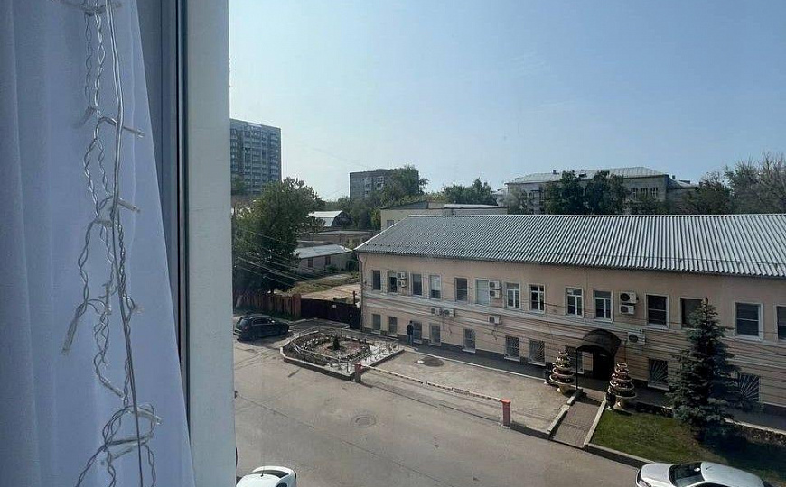 Офис 93,5 м2 в деловом центре с арендатором фото