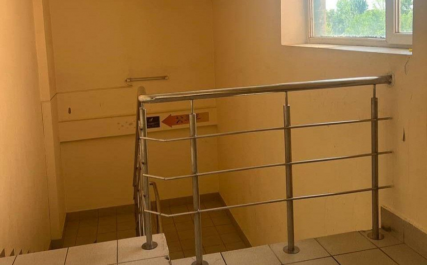 Офис 93,5 м2 в деловом центре с арендатором фото