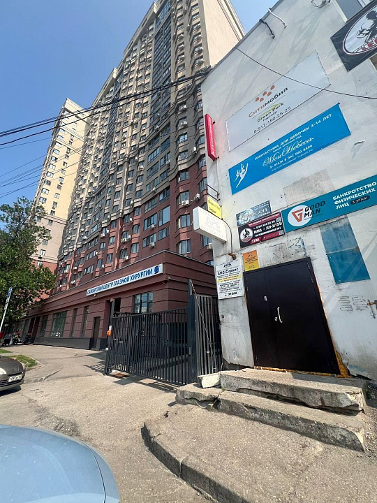 Офис 93,5 м2 в деловом центре с арендатором фото