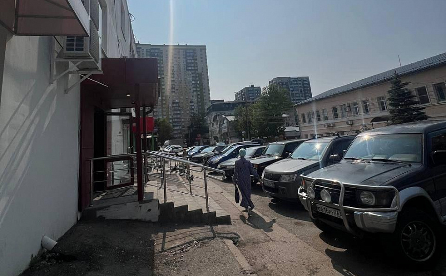 Офис 93,5 м2 в деловом центре с арендатором фото