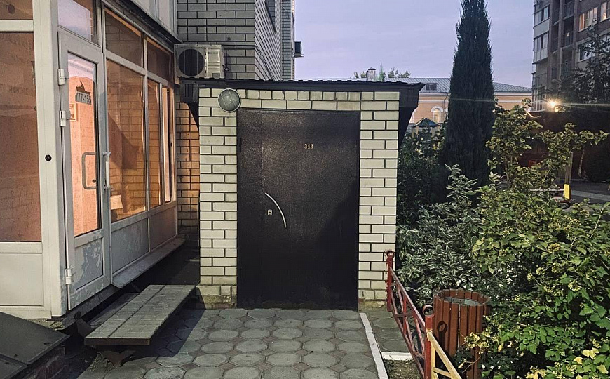 Офис 170 м2 + Теплый склад 230 м2 фото