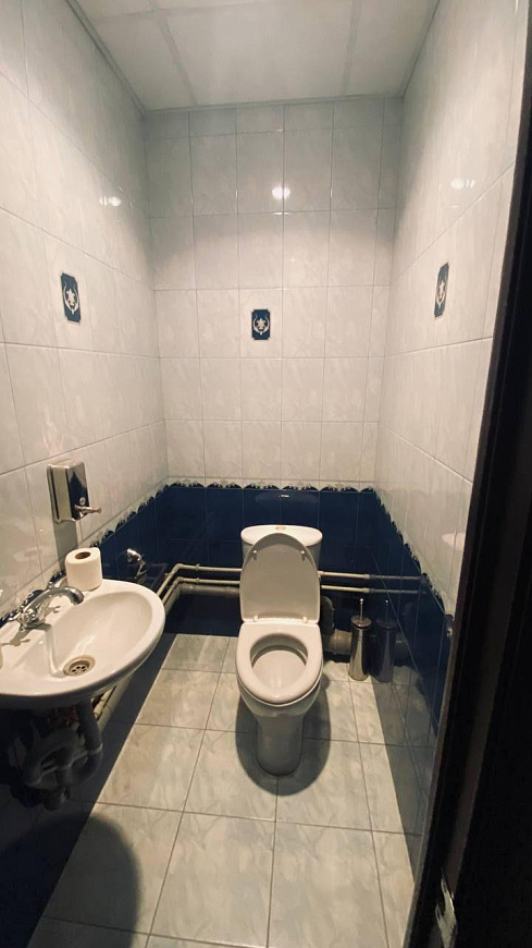 Офис 170 м2 + Теплый склад 230 м2 фото