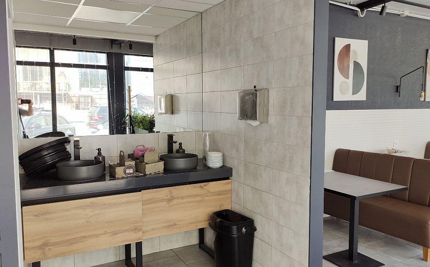 Продам помещение свободного назначения, 186 м² фото