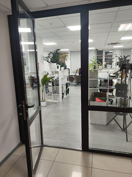 Сдам бизнес-центр/офисный центр, 150 м² фото