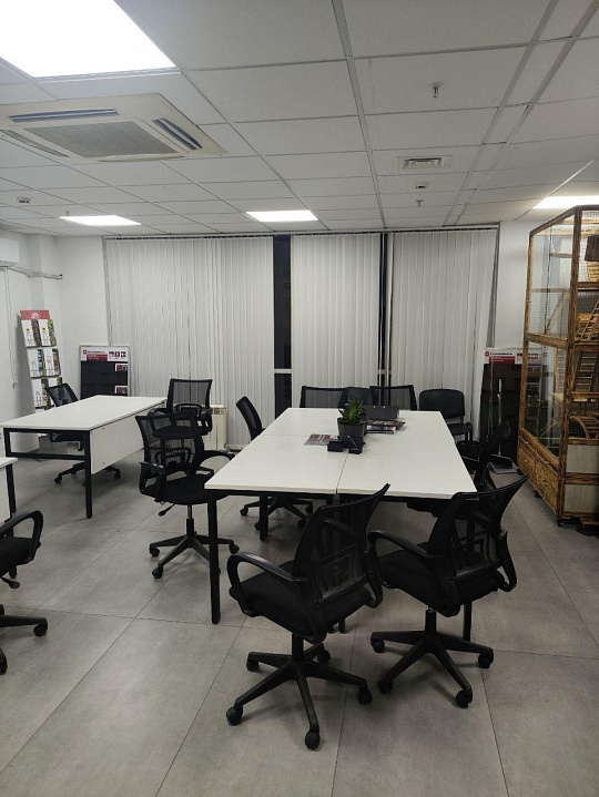 Сдам бизнес-центр/офисный центр, 150 м² фото