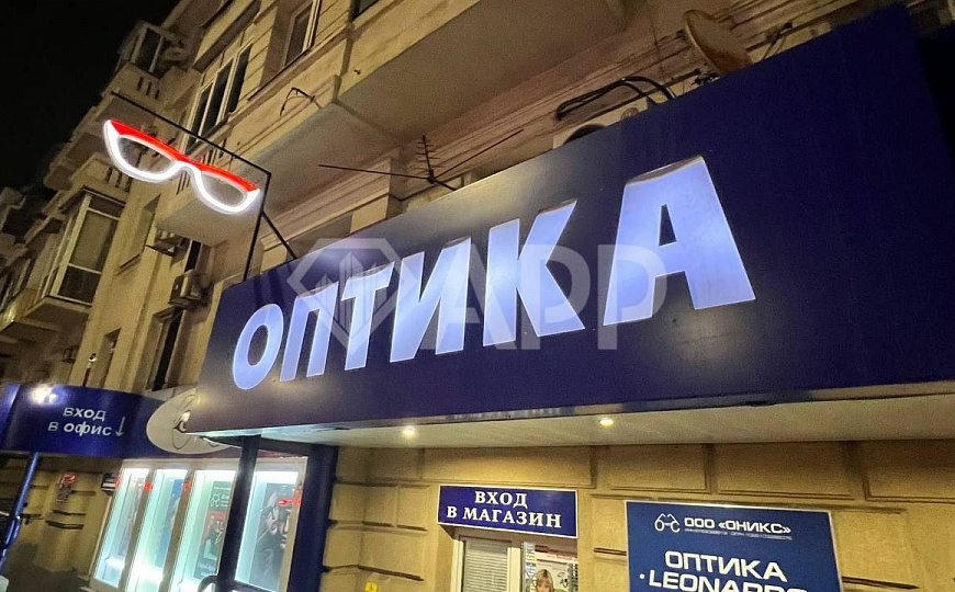 Торговое/3 витрины/Трафик/Ремонт/Парковка фото