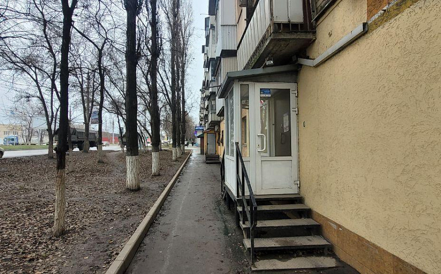 Московское шоссе на трафике 41,5 м2!!! фото