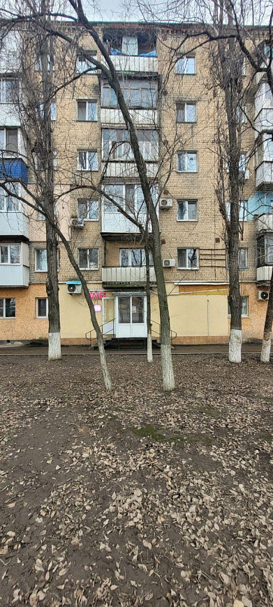 Московское шоссе на трафике 41,5 м2!!! фото