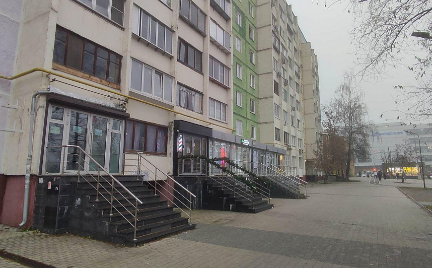 Сдам торговое помещение 38 м² на высоком трафике фото