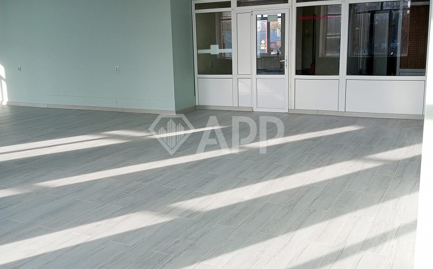 Зал 125 м2 на 2 этаже фото