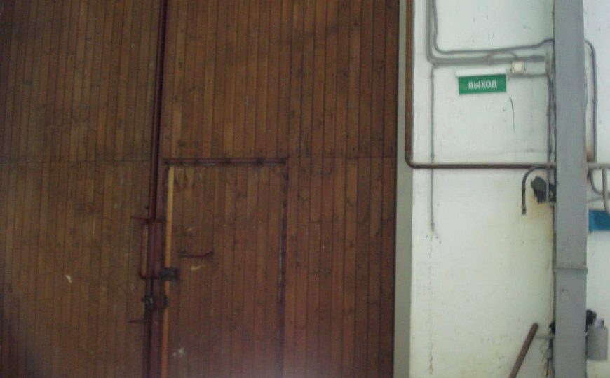 Производственное помещение с землей фото