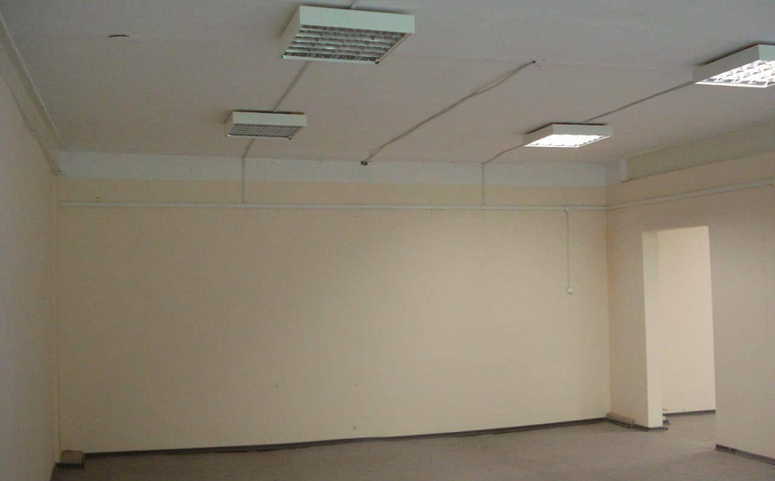 Производственное помещение с землей фото