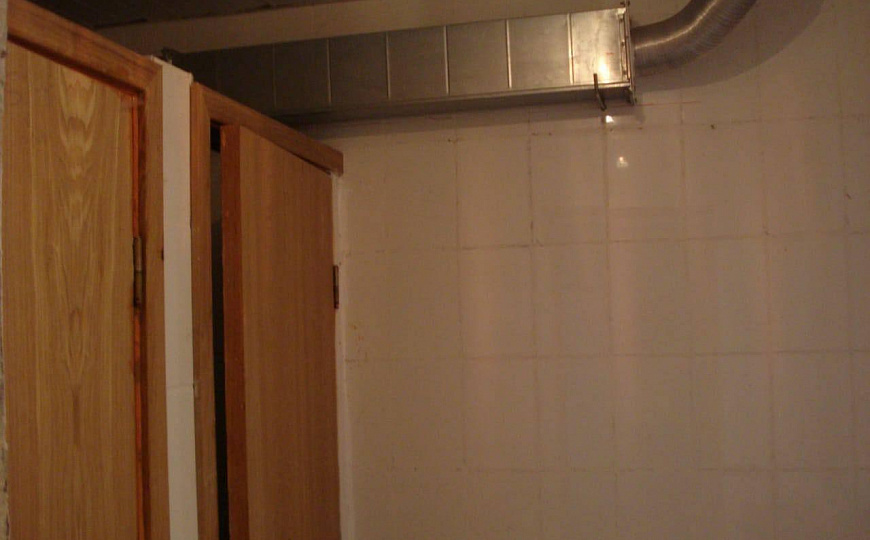 Производственное помещение с землей фото