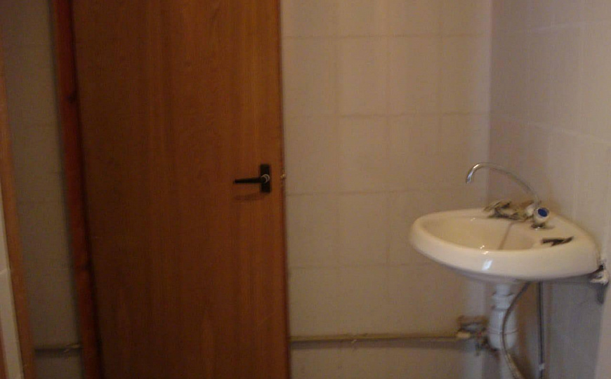 Производственное помещение с землей фото