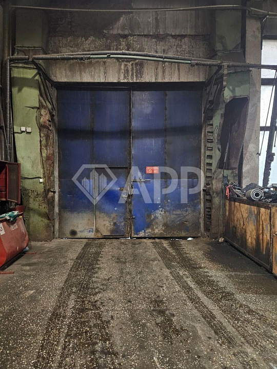 Теплое производство или автосервис 900 м2 фото