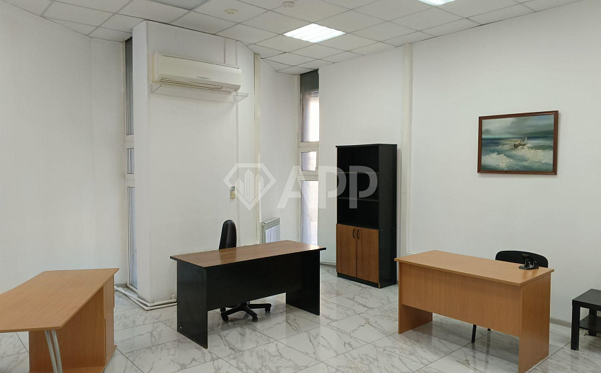 Сдам офисные помещения в центре города, от 17,9 до 67,6 м² фото