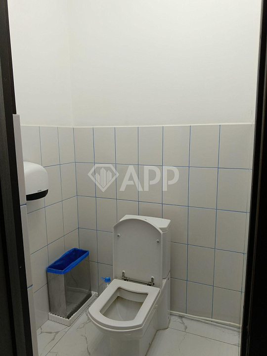 Сдам офисные помещения в центре города, от 17,9 до 67,6 м² фото