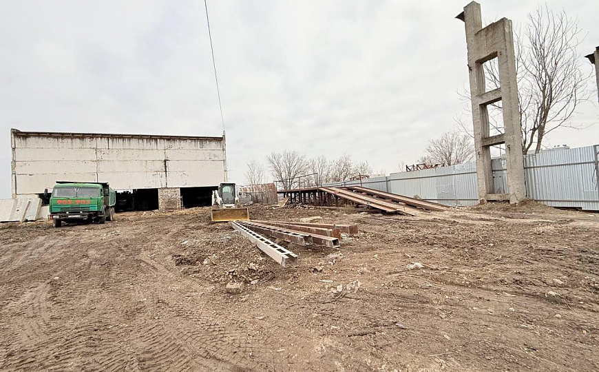 Производственное-складское, 240 кв.м. фото