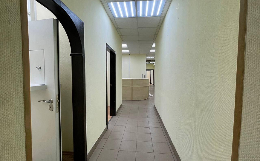 Офисное помещение 182,1м2 фото