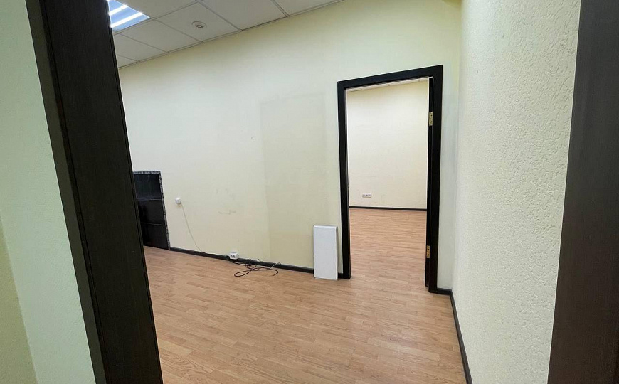 Офисное помещение 182,1м2 фото