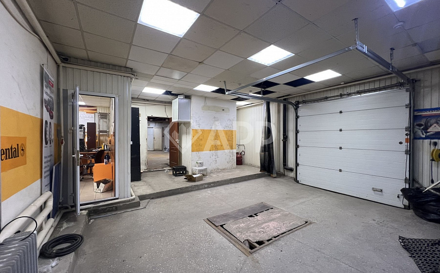 Здание на трафике, 267,7 м² фото