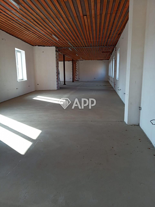 Сдам помещение свободного назначения, 500 м², Возможна аренда от 250 до 500 м².  фото
